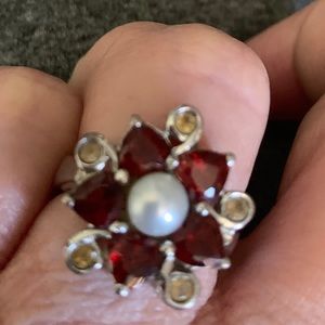 Size 7 sterling silver ring